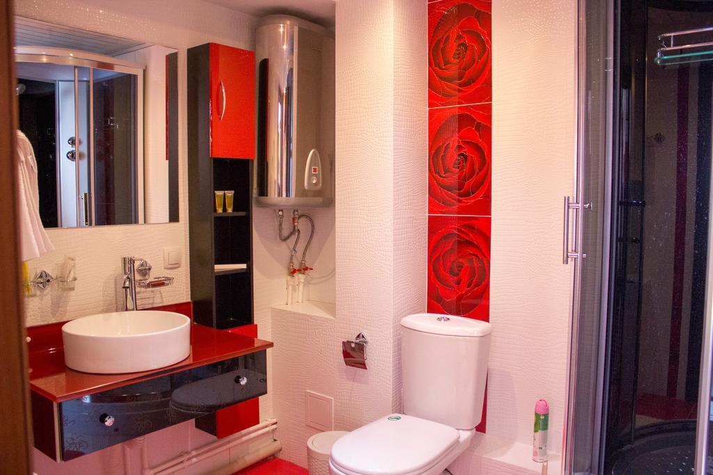 Sary Arka Hotel Pavlodar Esterno foto