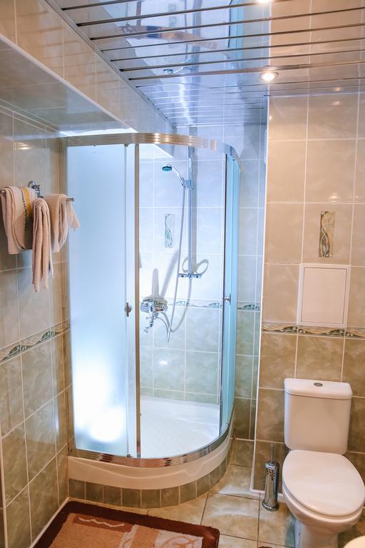 Sary Arka Hotel Pavlodar Esterno foto