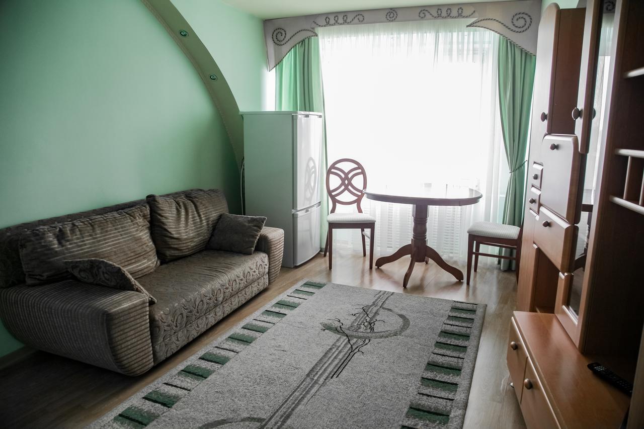 Sary Arka Hotel Pavlodar Esterno foto
